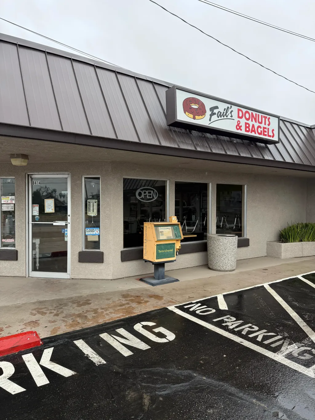 Fail's Donuts & Bagels